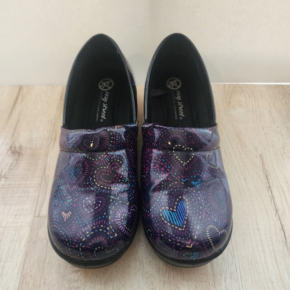 Easy Street Easy Works Laurie Clogs Hearts Non Slip Womens Size 9 - Picture 8 of 12